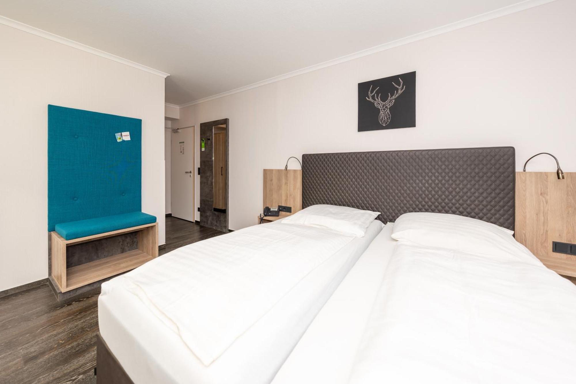 Tespo Hotel Und Sportpark Kaarst Buitenkant foto